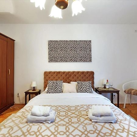 Zen City Center Apartment & Garage Nearby Belgrad Exteriör bild