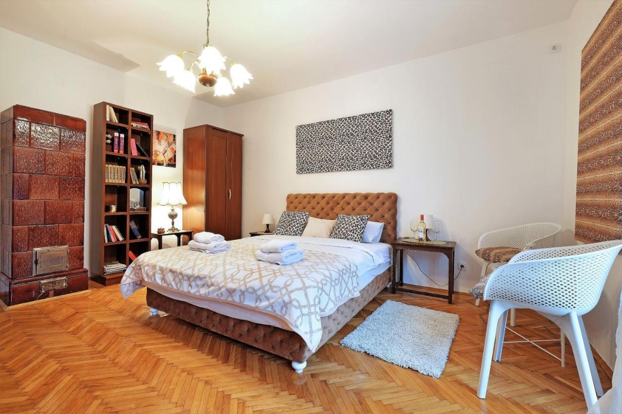 Zen City Center Apartment & Garage Nearby Belgrad Exteriör bild