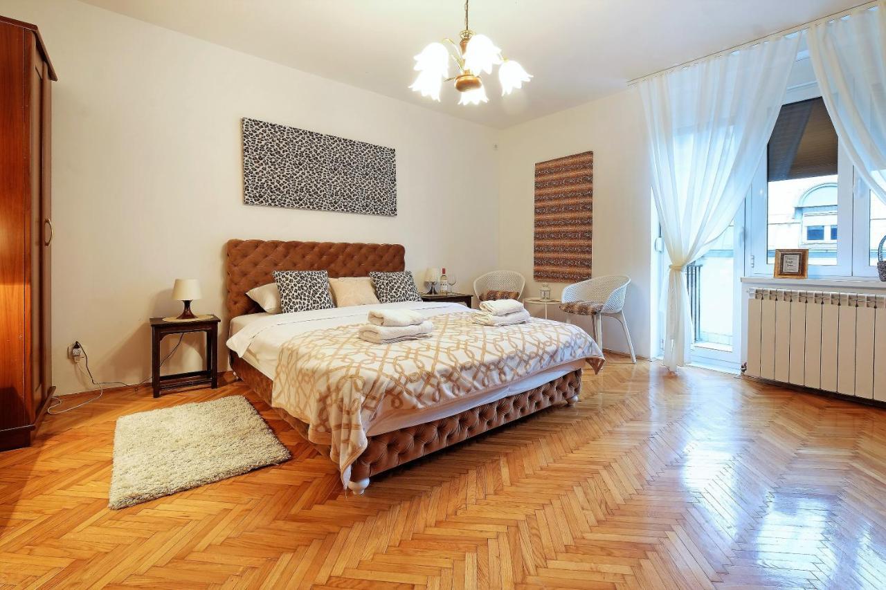 Zen City Center Apartment & Garage Nearby Belgrad Exteriör bild